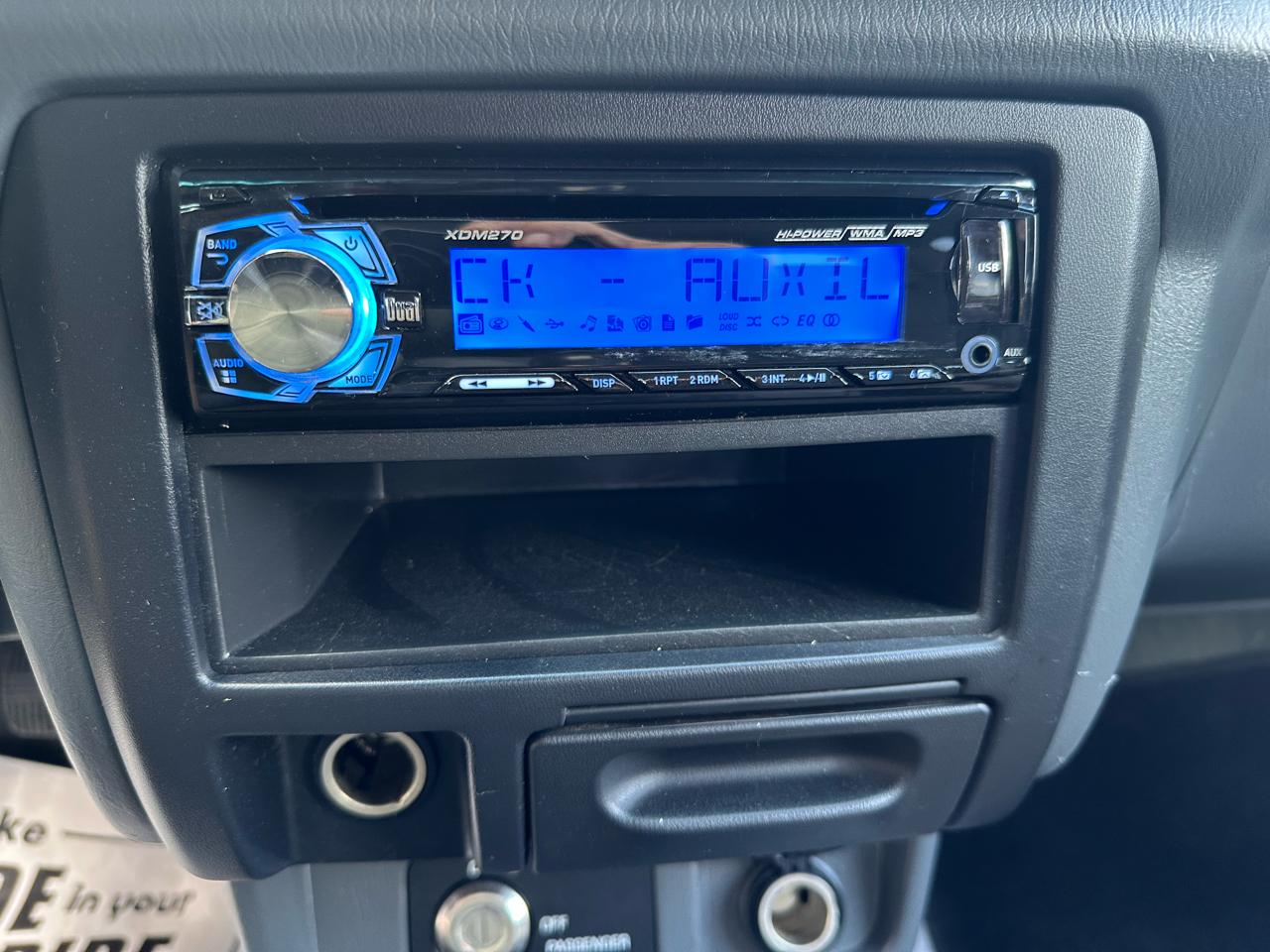 Nissan Frontier 2WD XE King Cab I4 Manual 2001