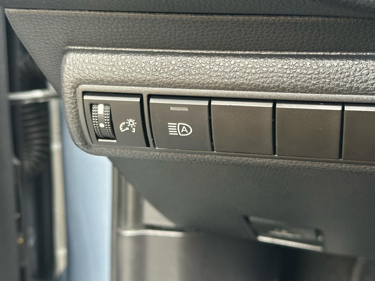 Toyota Corolla LE CVT (Natl) 2020