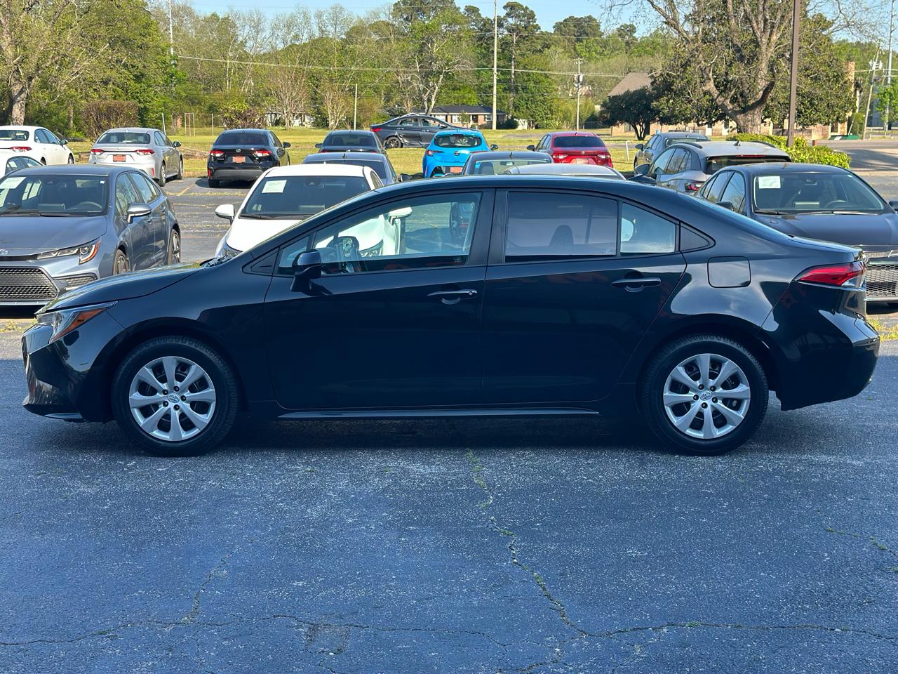 Toyota Corolla LE CVT (Natl) 2021