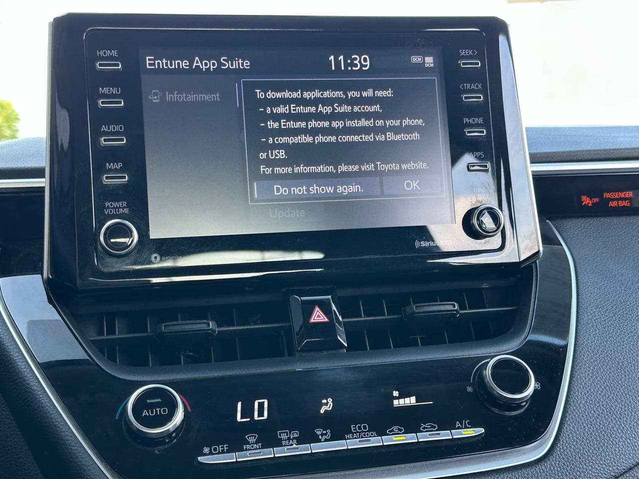 Toyota Corolla LE CVT (Natl) 2021