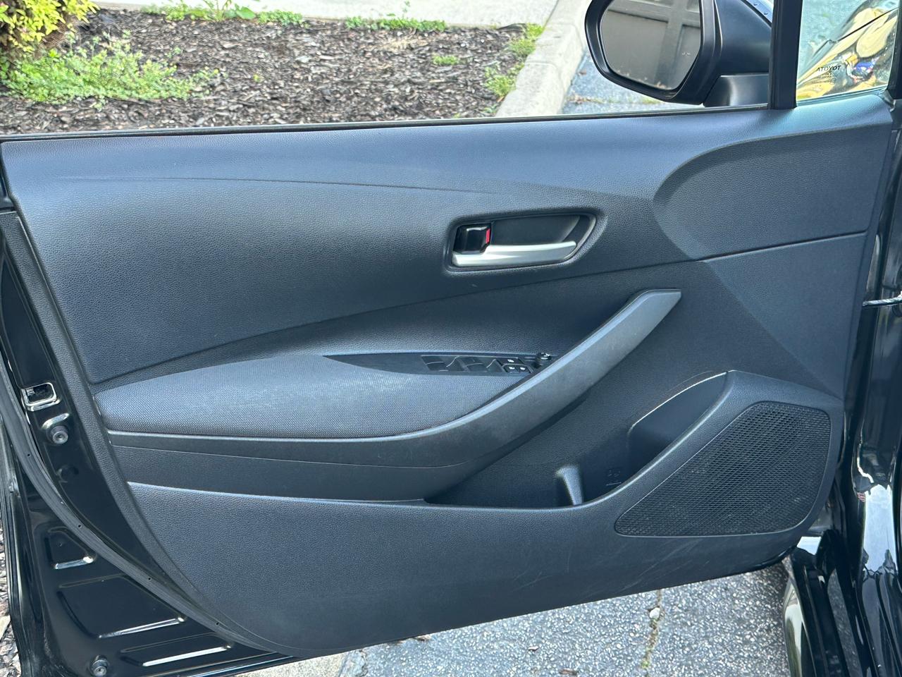 Toyota Corolla LE CVT (Natl) 2021