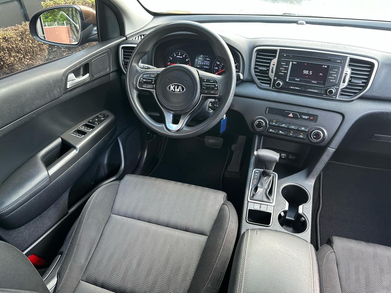 Kia Sportage LX FWD 2019