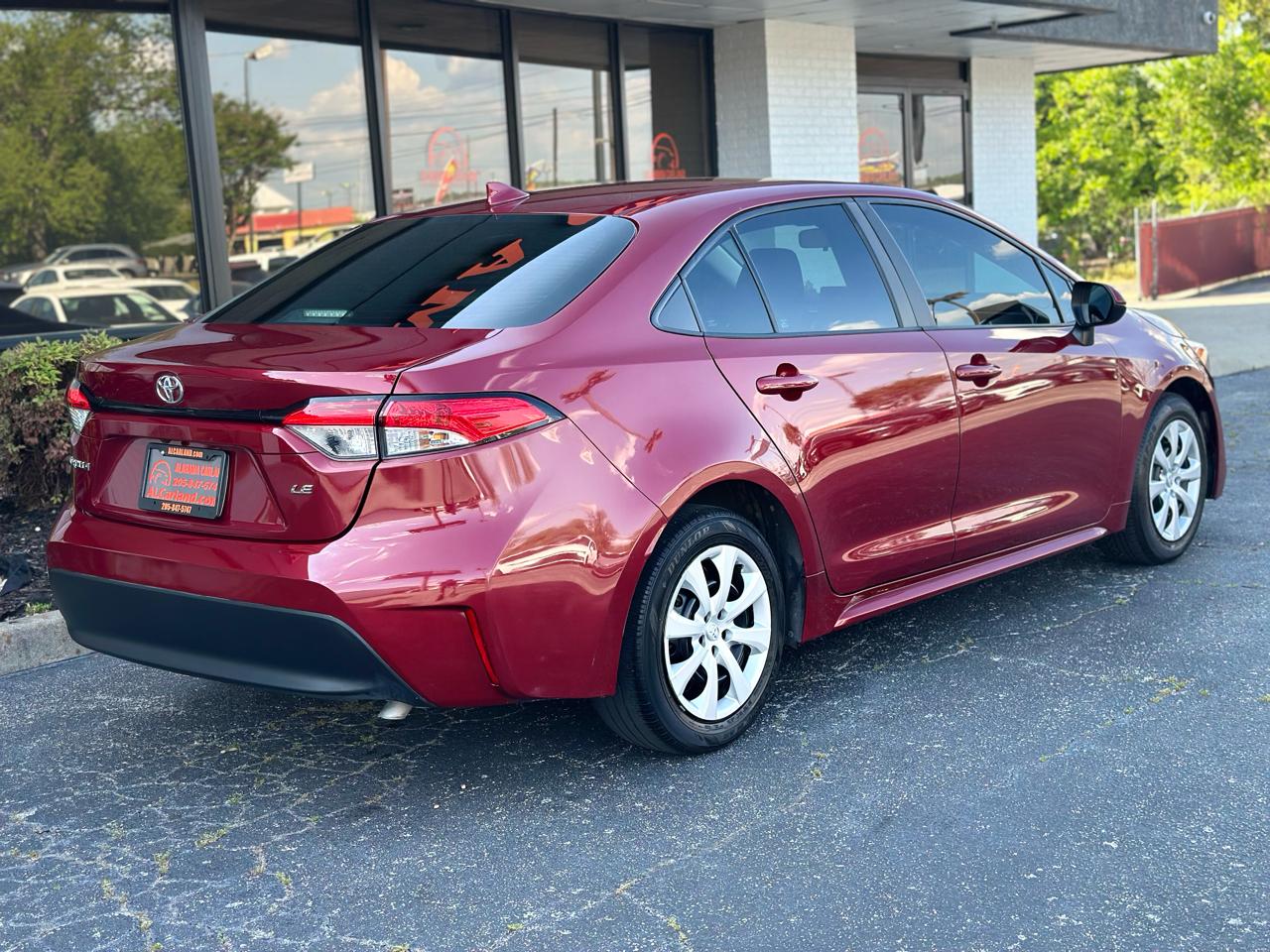 Toyota Corolla LE CVT (Natl) 2024