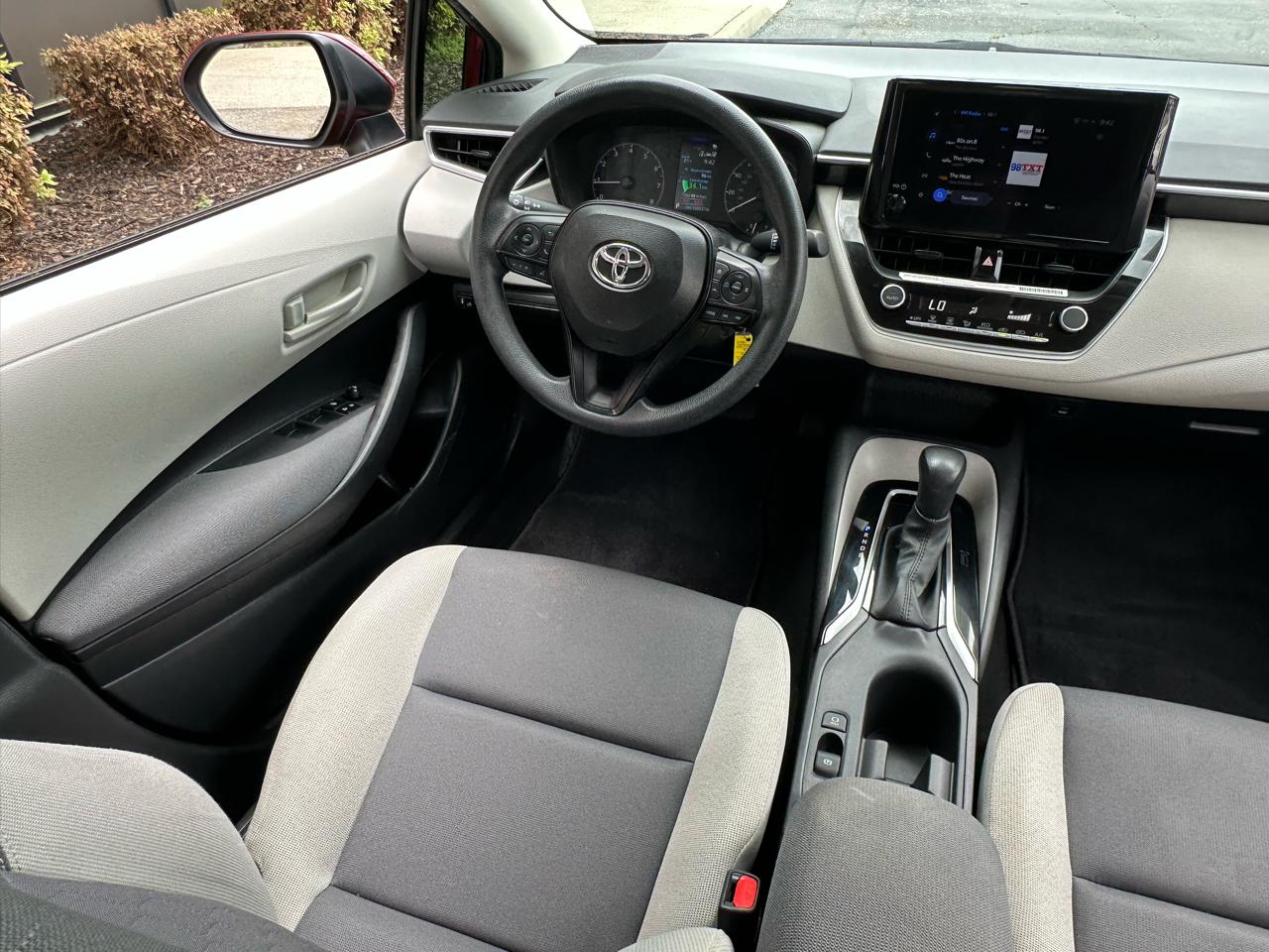 Toyota Corolla LE CVT (Natl) 2024