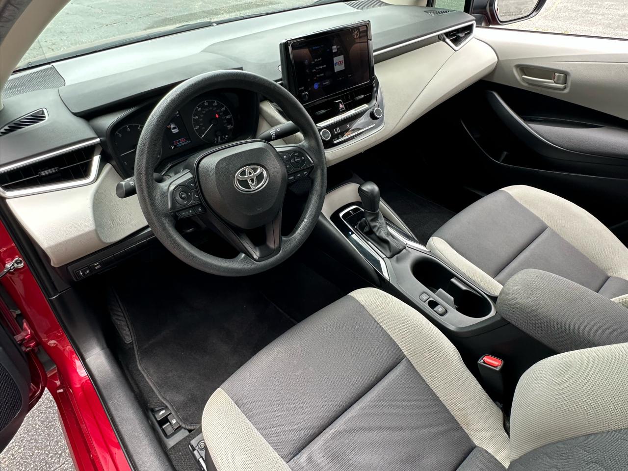 Toyota Corolla LE CVT (Natl) 2024