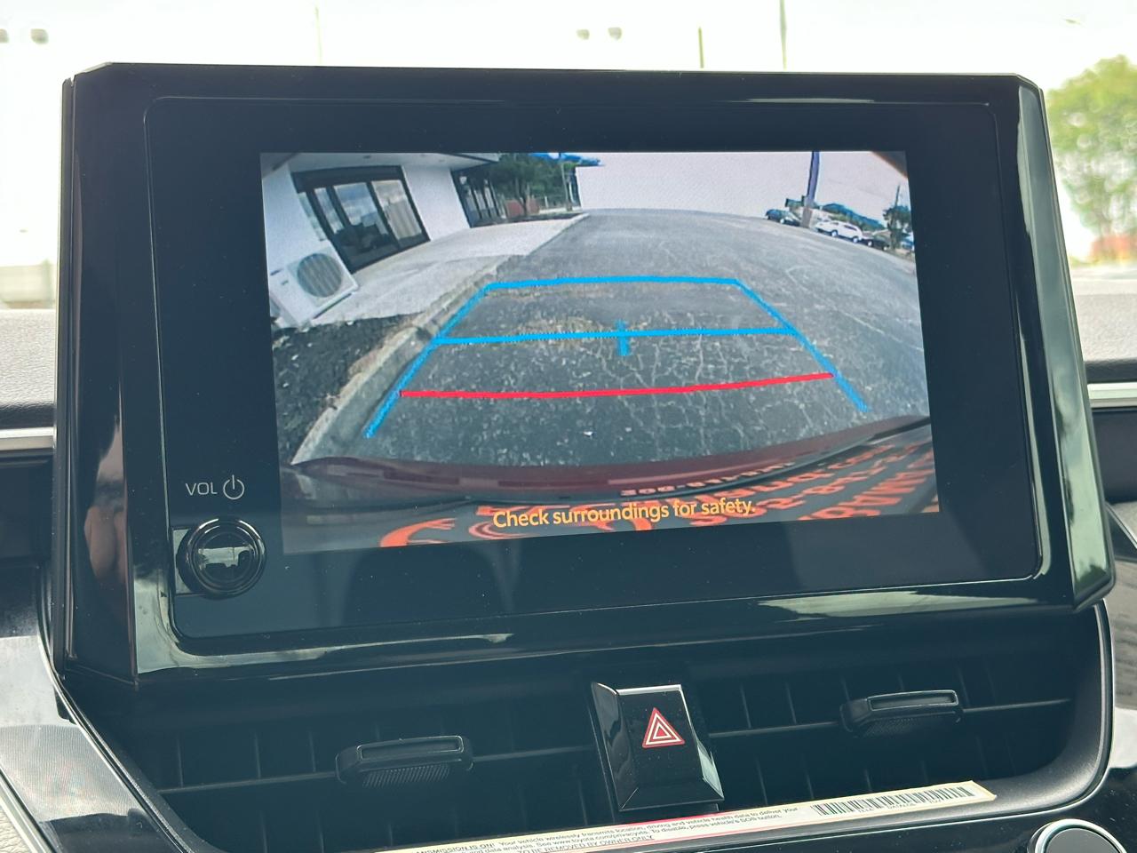 Toyota Corolla LE CVT (Natl) 2024