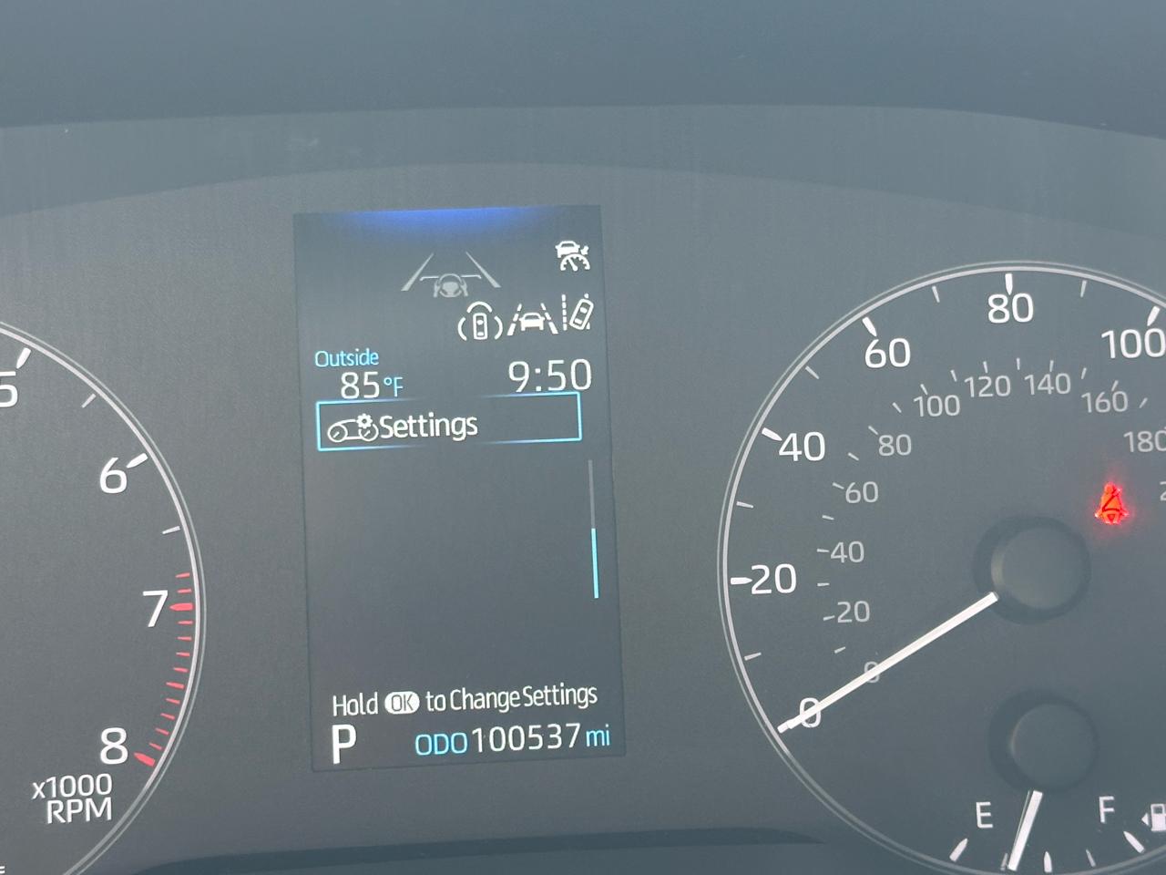 Toyota Corolla LE CVT (Natl) 2024