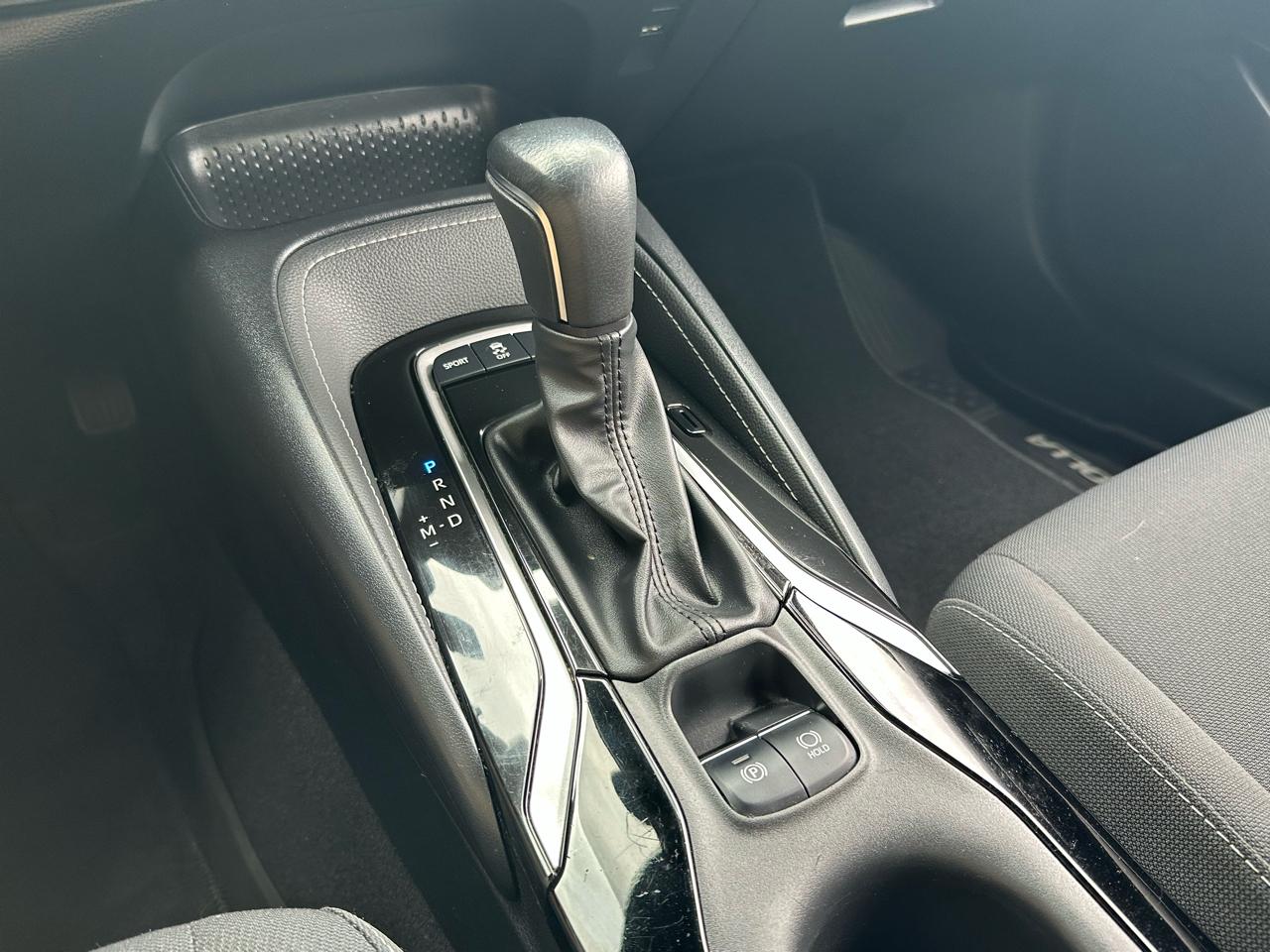 Toyota Corolla Hatchback SE CVT (Natl) 2022