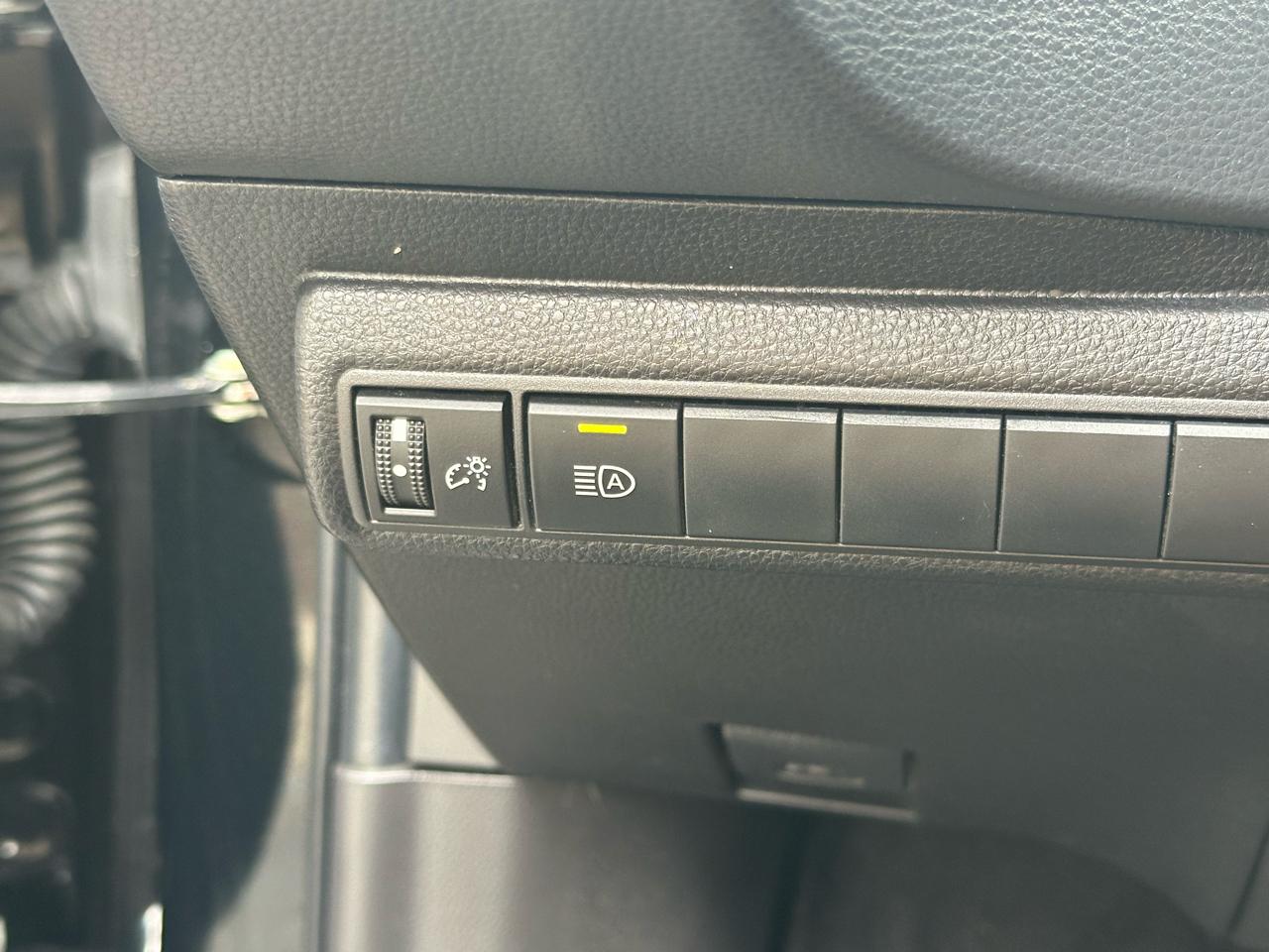 Toyota Corolla Hatchback SE CVT (Natl) 2022