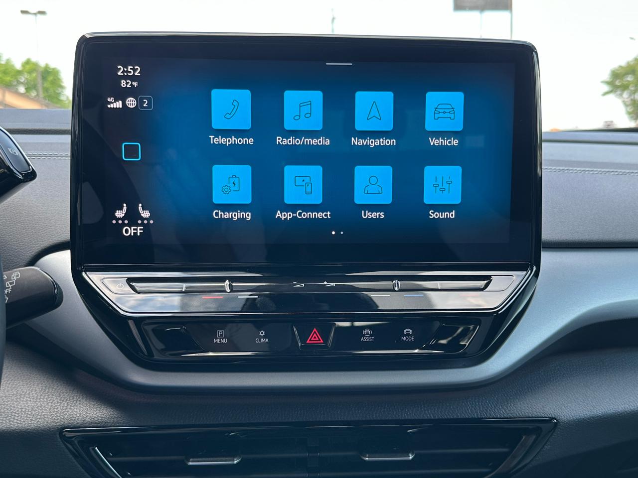 Volkswagen ID.4 Standard RWD w/SK On Battery 2023