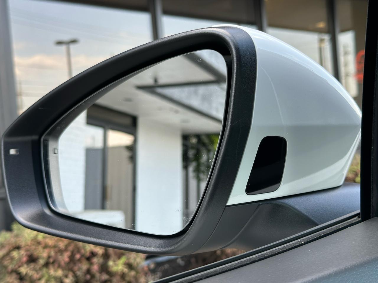 Volkswagen ID.4 Standard RWD w/SK On Battery 2023