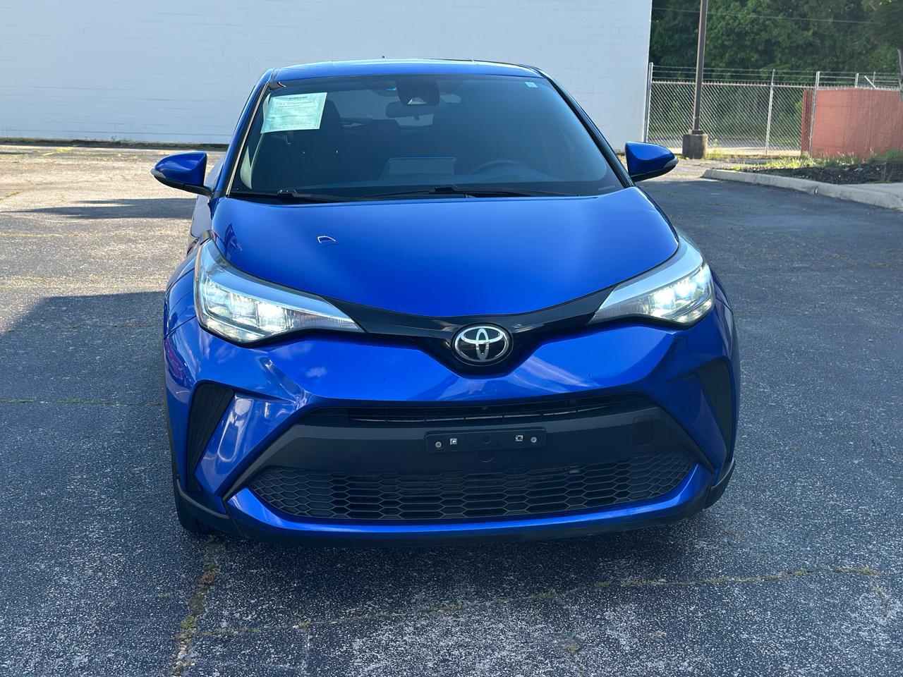 Toyota C-HR XLE FWD (Natl) 2021