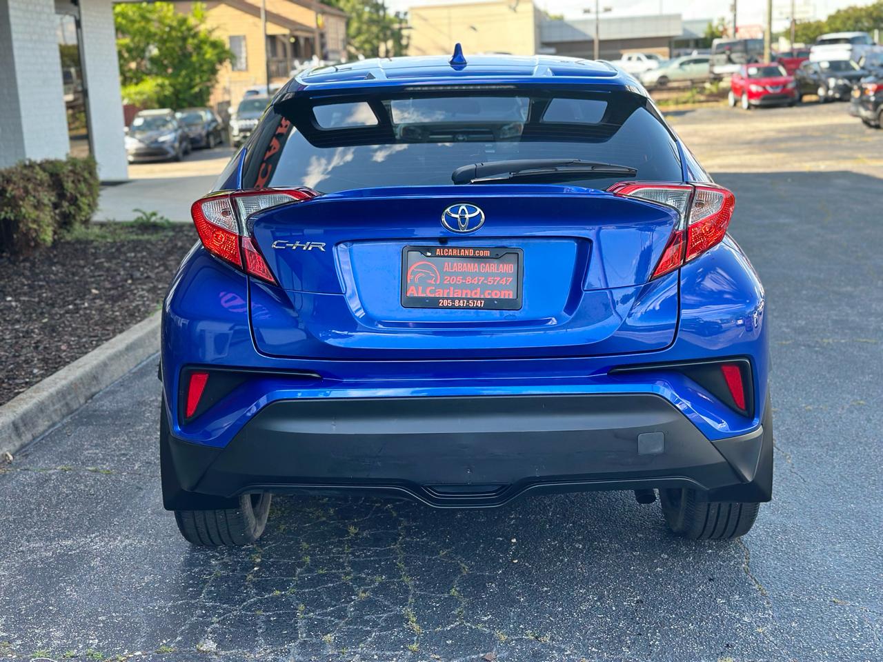 Toyota C-HR XLE FWD (Natl) 2021