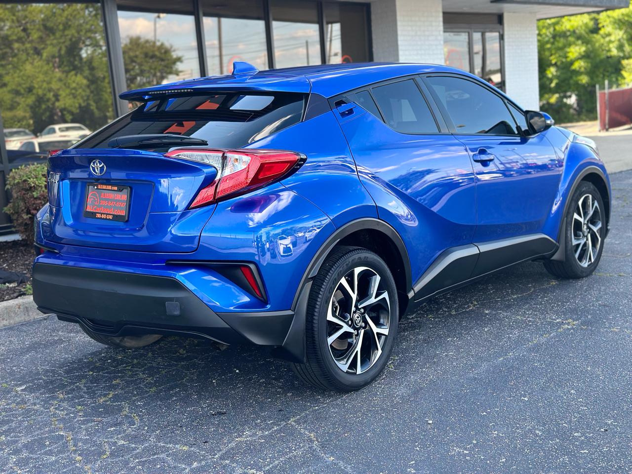 Toyota C-HR XLE FWD (Natl) 2021