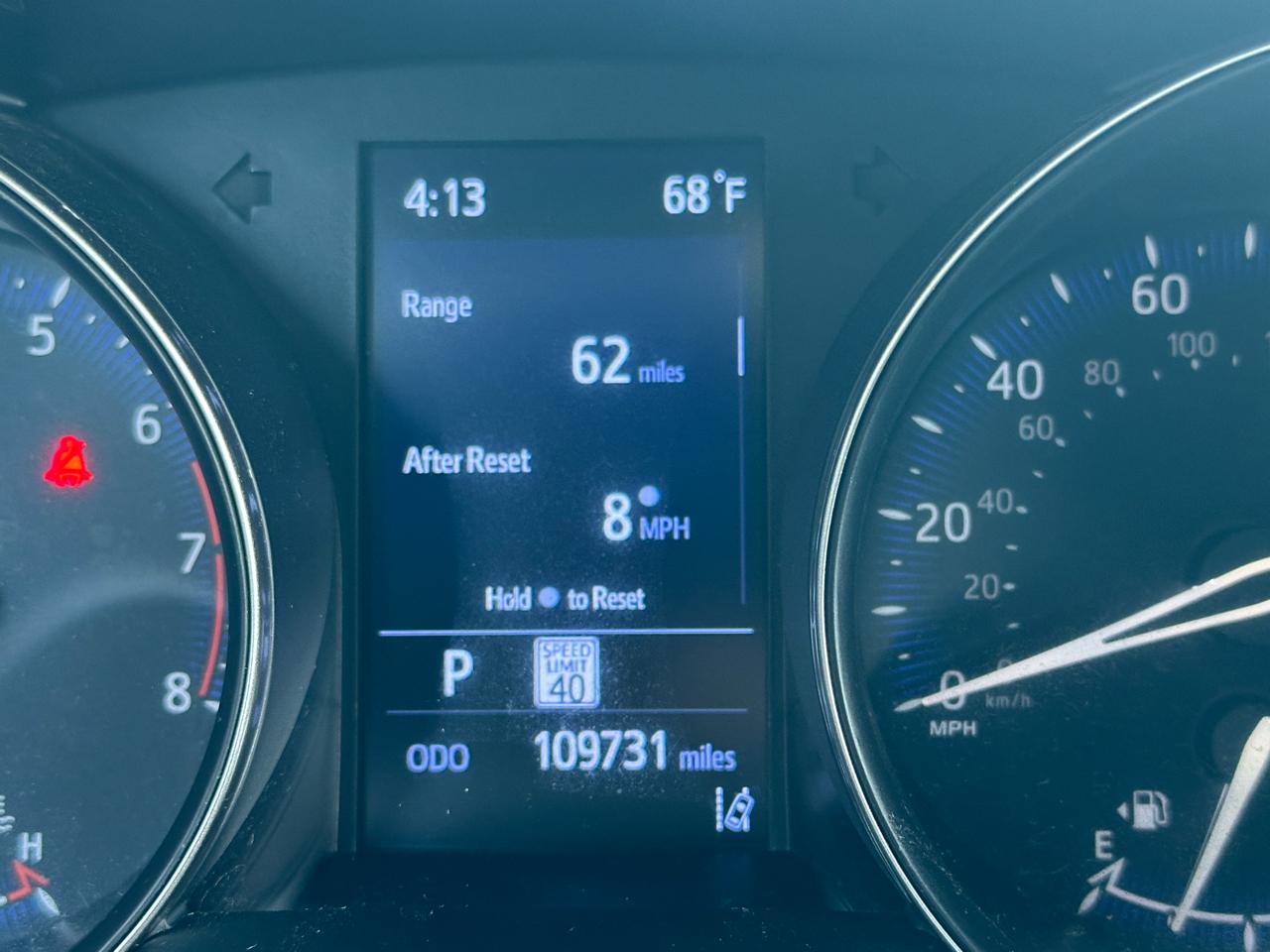 Toyota C-HR XLE FWD (Natl) 2021