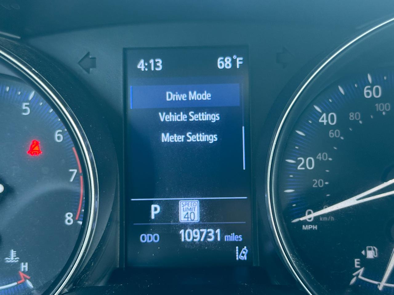 Toyota C-HR XLE FWD (Natl) 2021