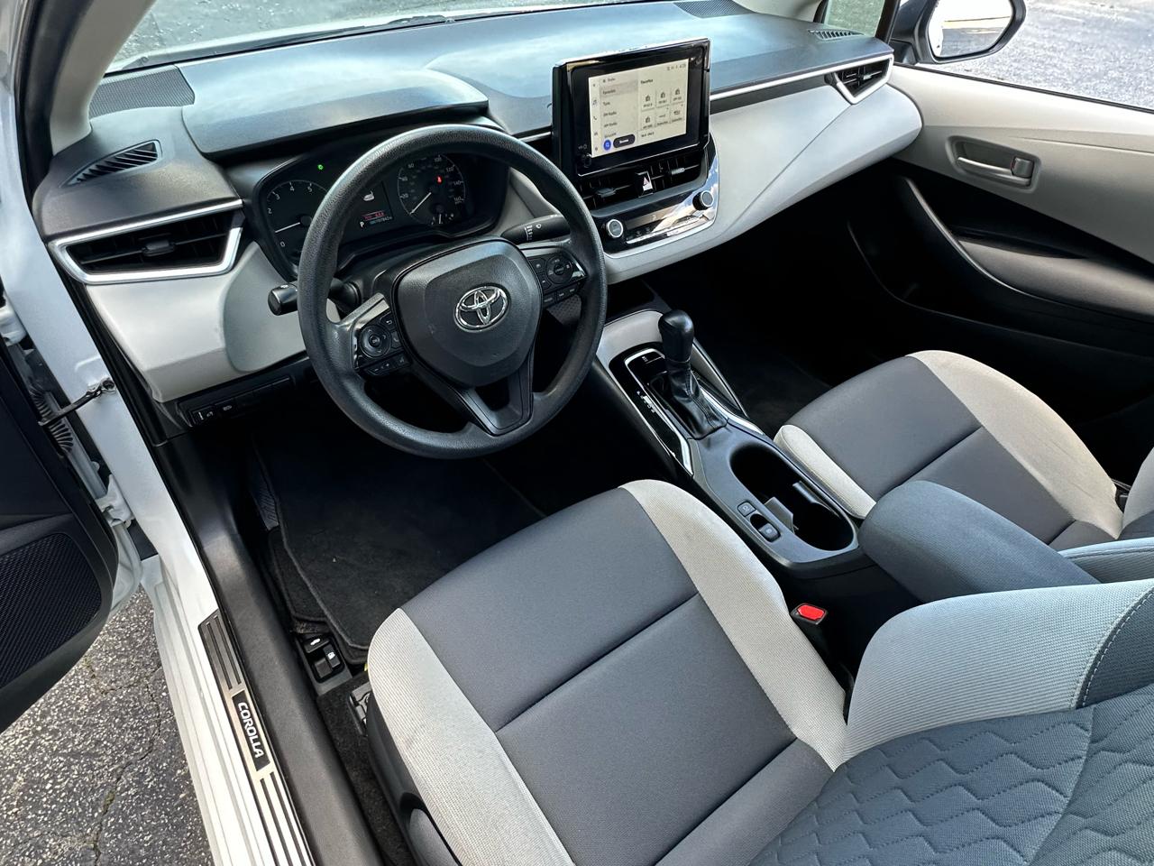 Toyota Corolla LE CVT (Natl) 2023