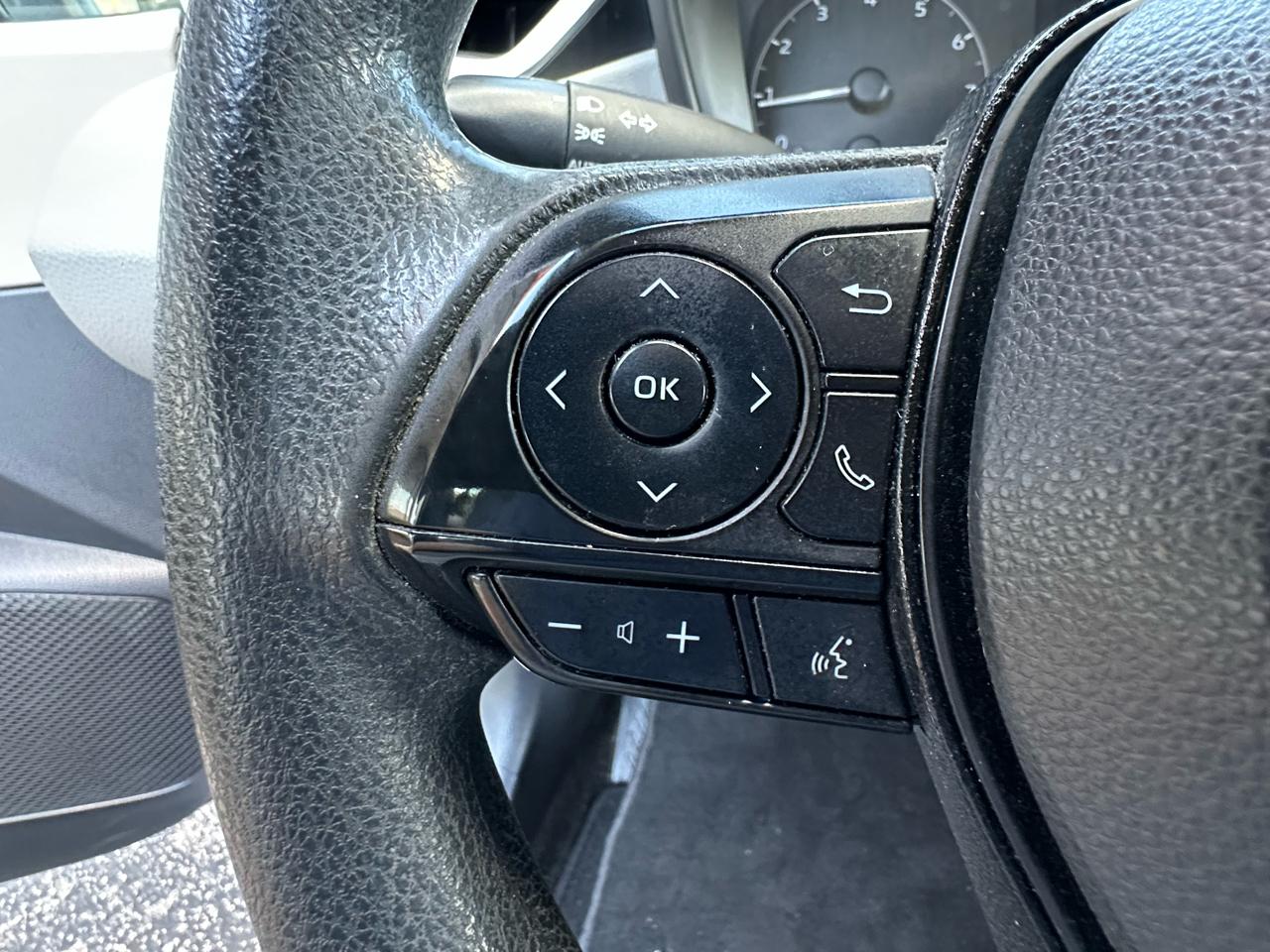 Toyota Corolla LE CVT (Natl) 2023