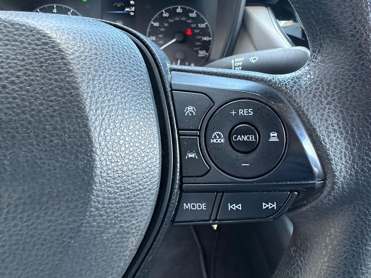 Toyota Corolla LE CVT (Natl) 2023