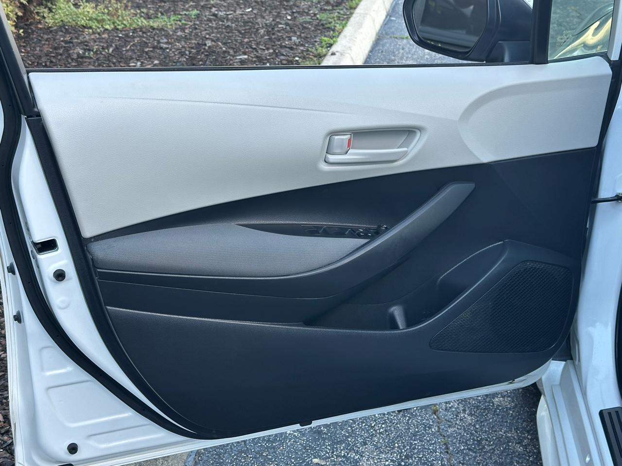 Toyota Corolla LE CVT (Natl) 2023
