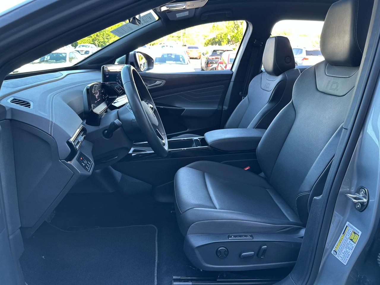 Volkswagen ID.4 Pro S AWD w/SK On Battery 2023