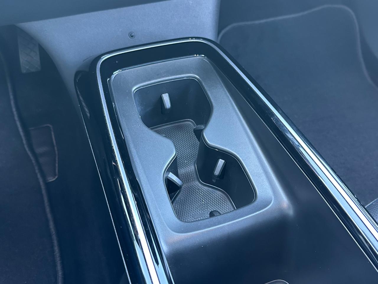 Volkswagen ID.4 Pro S AWD w/SK On Battery 2023