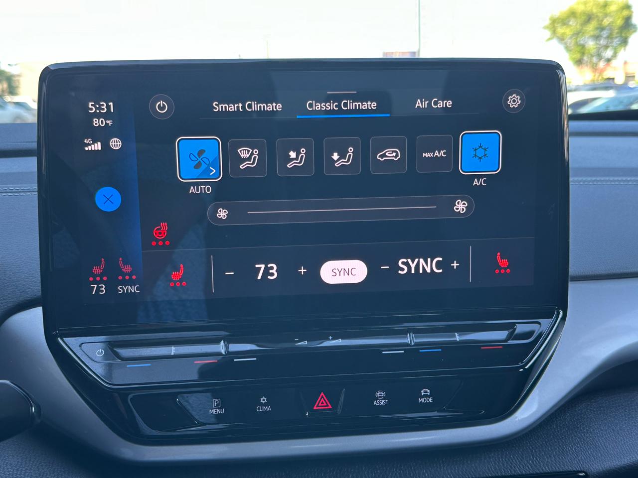 Volkswagen ID.4 Pro S AWD w/SK On Battery 2023