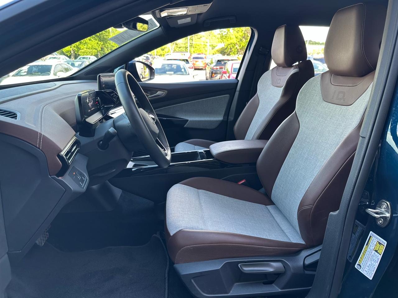 Volkswagen ID.4 Standard RWD w/SK On Battery 2023