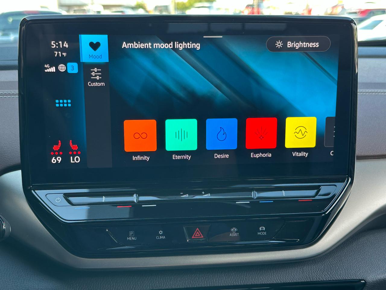 Volkswagen ID.4 Standard RWD w/SK On Battery 2023