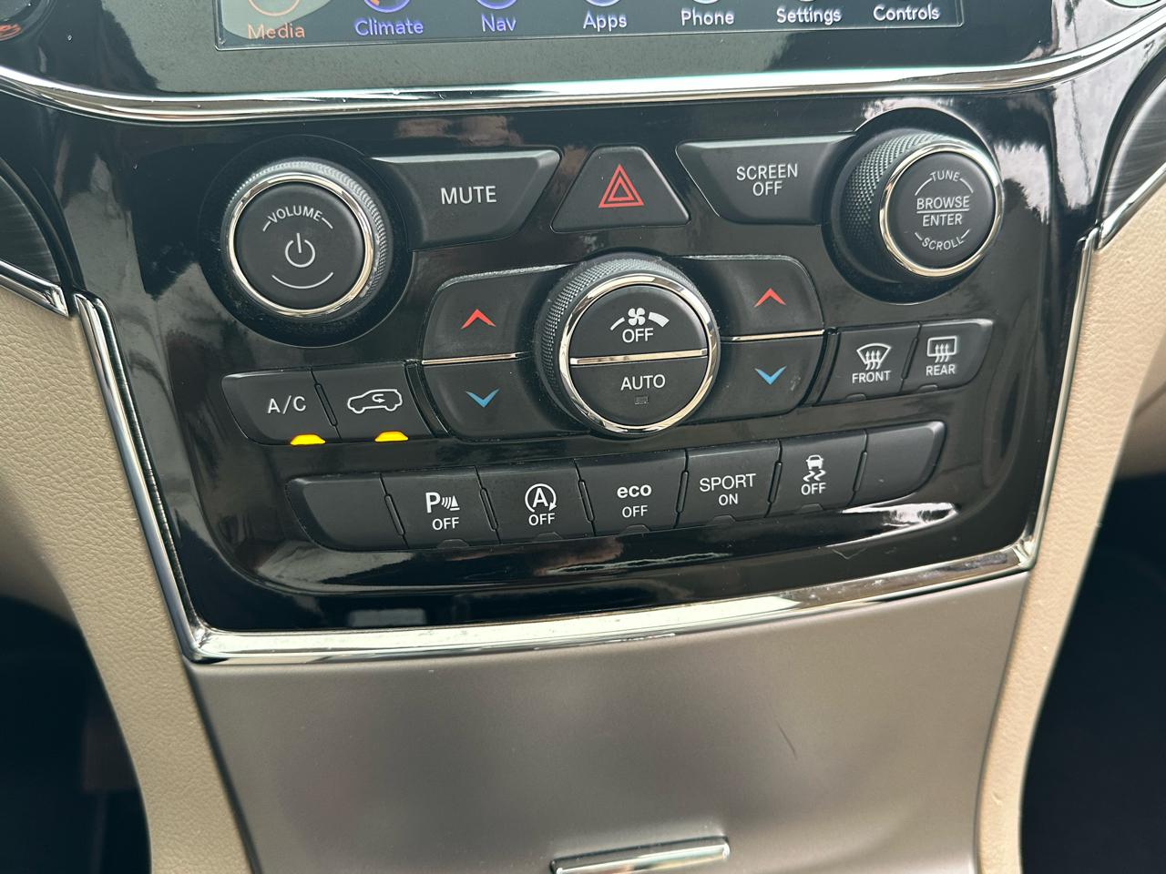 Jeep Grand Cherokee Limited 4x2 2019