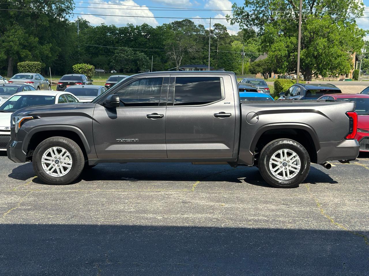Toyota Tundra 2WD SR5 CrewMax 5.5' Bed (Natl) 2023