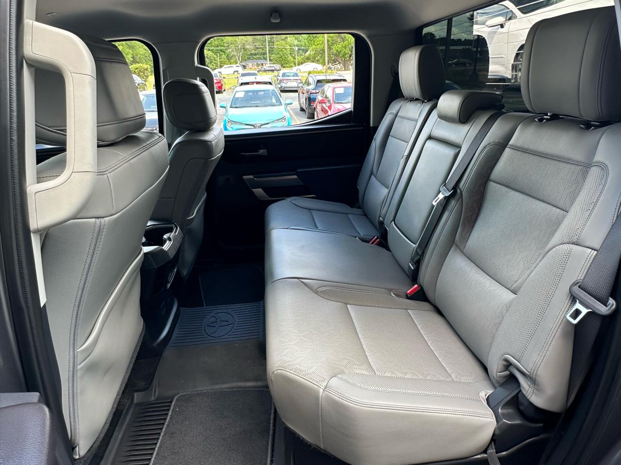 Toyota Tundra 2WD SR5 CrewMax 5.5' Bed (Natl) 2023