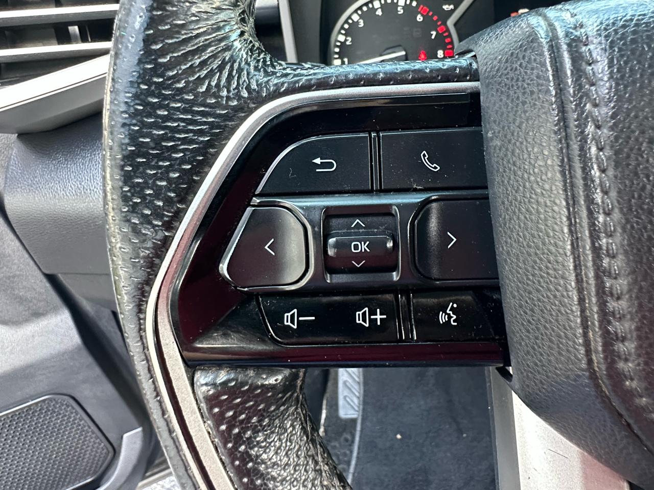 Toyota Tundra 2WD SR5 CrewMax 5.5' Bed (Natl) 2023