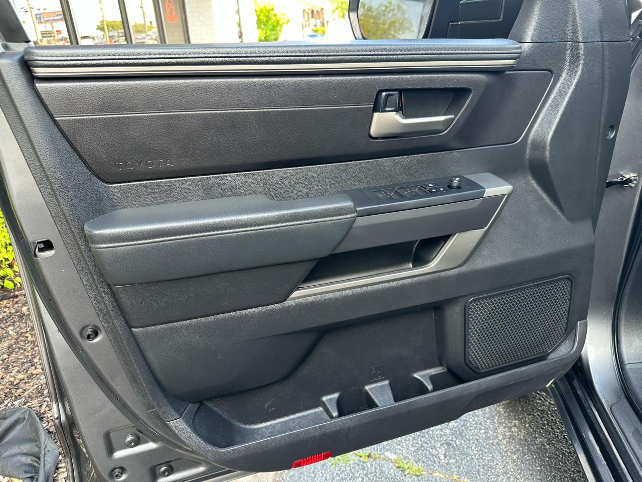 Toyota Tundra 2WD SR5 CrewMax 5.5' Bed (Natl) 2023