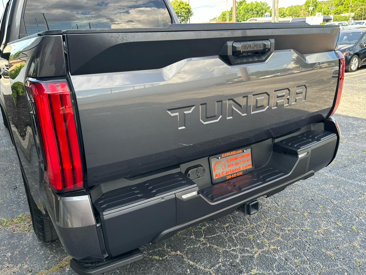 Toyota Tundra 2WD SR5 CrewMax 5.5' Bed (Natl) 2023