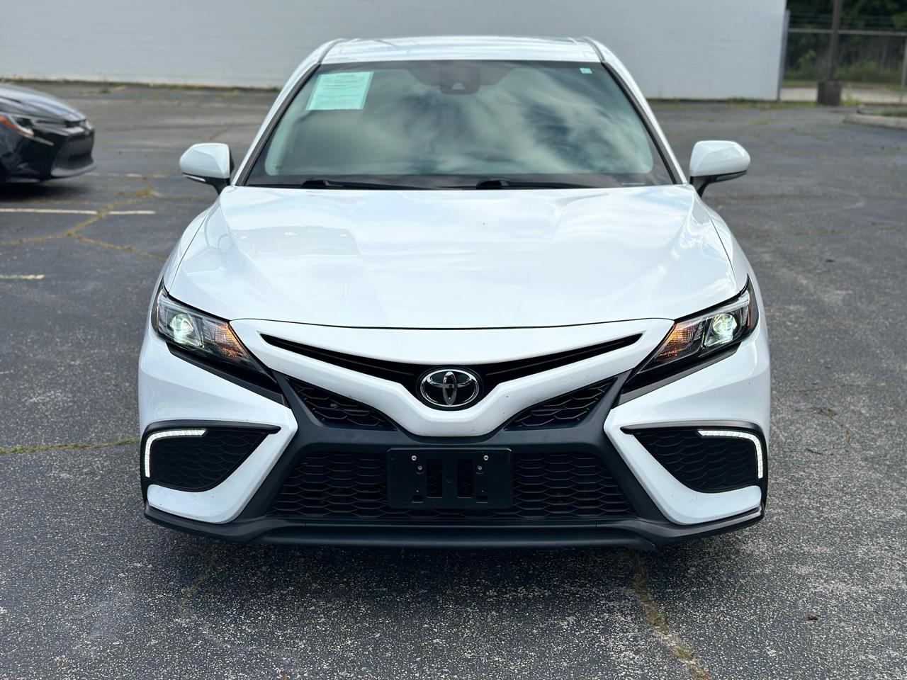 Toyota Camry SE Auto (Natl) 2023