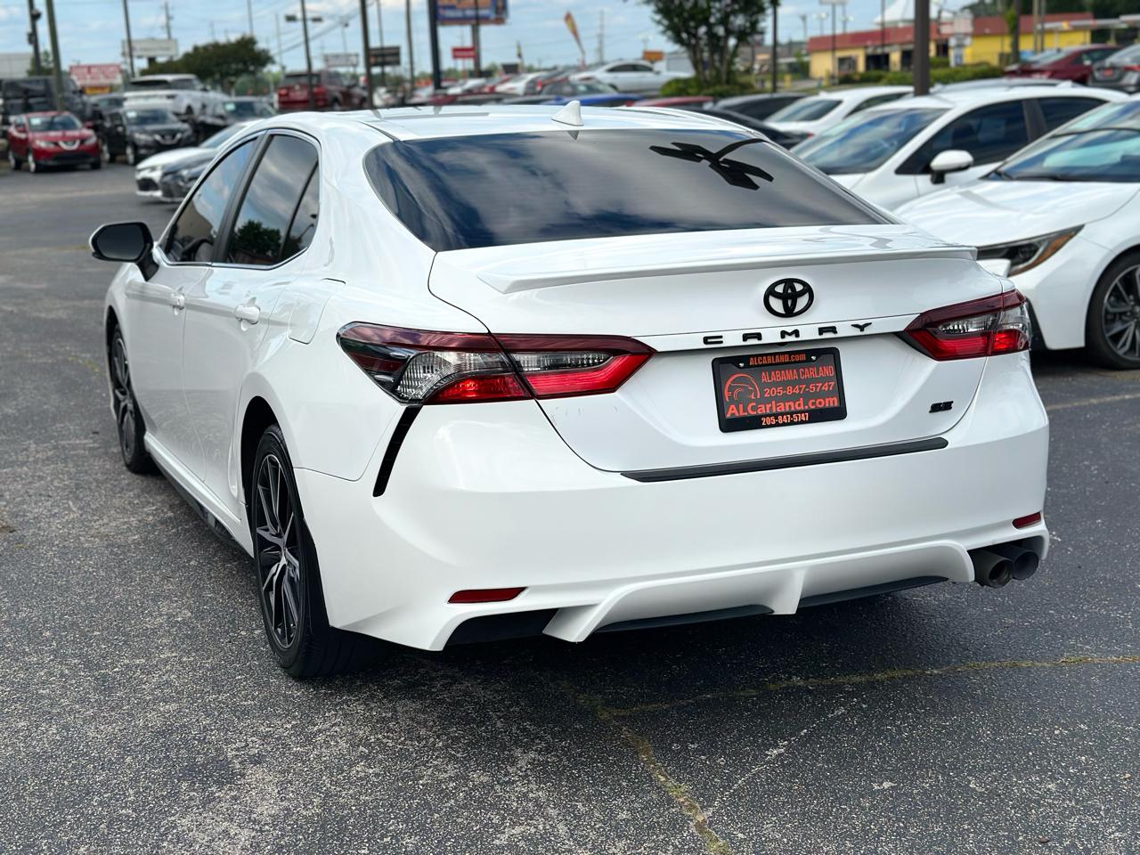 Toyota Camry SE Auto (Natl) 2023