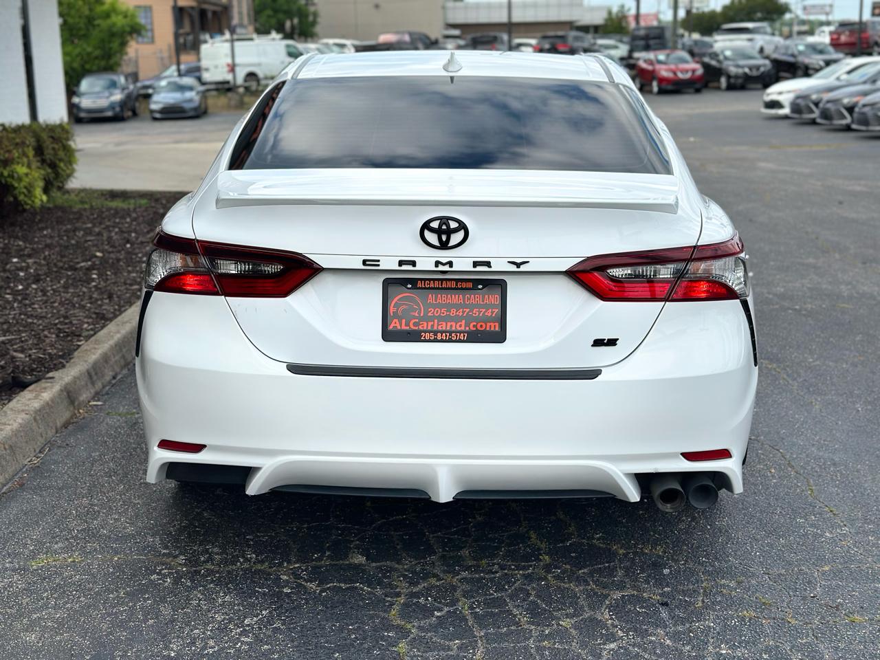 Toyota Camry SE Auto (Natl) 2023