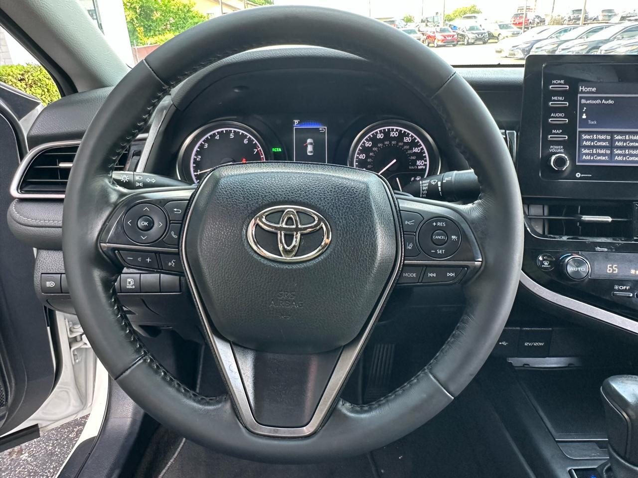 Toyota Camry SE Auto (Natl) 2023