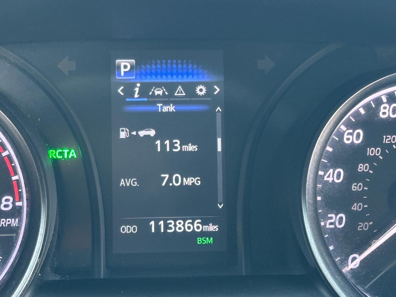 Toyota Camry SE Auto (Natl) 2023