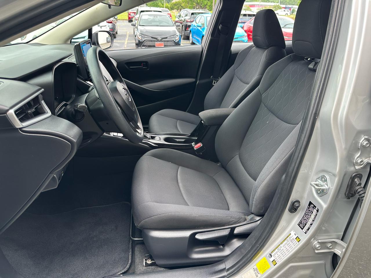 Toyota Corolla LE CVT (Natl) 2022