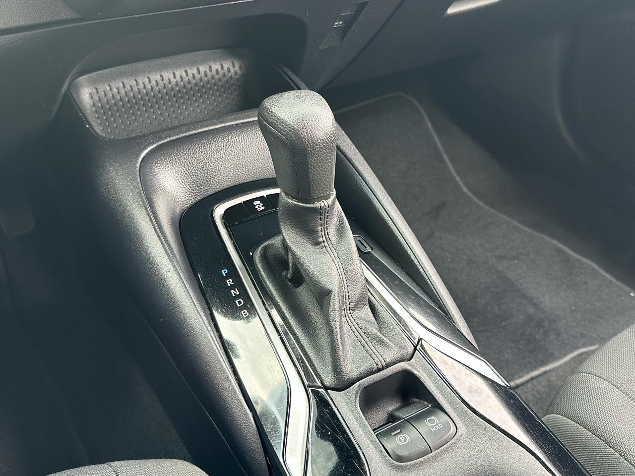 Toyota Corolla LE CVT (Natl) 2022