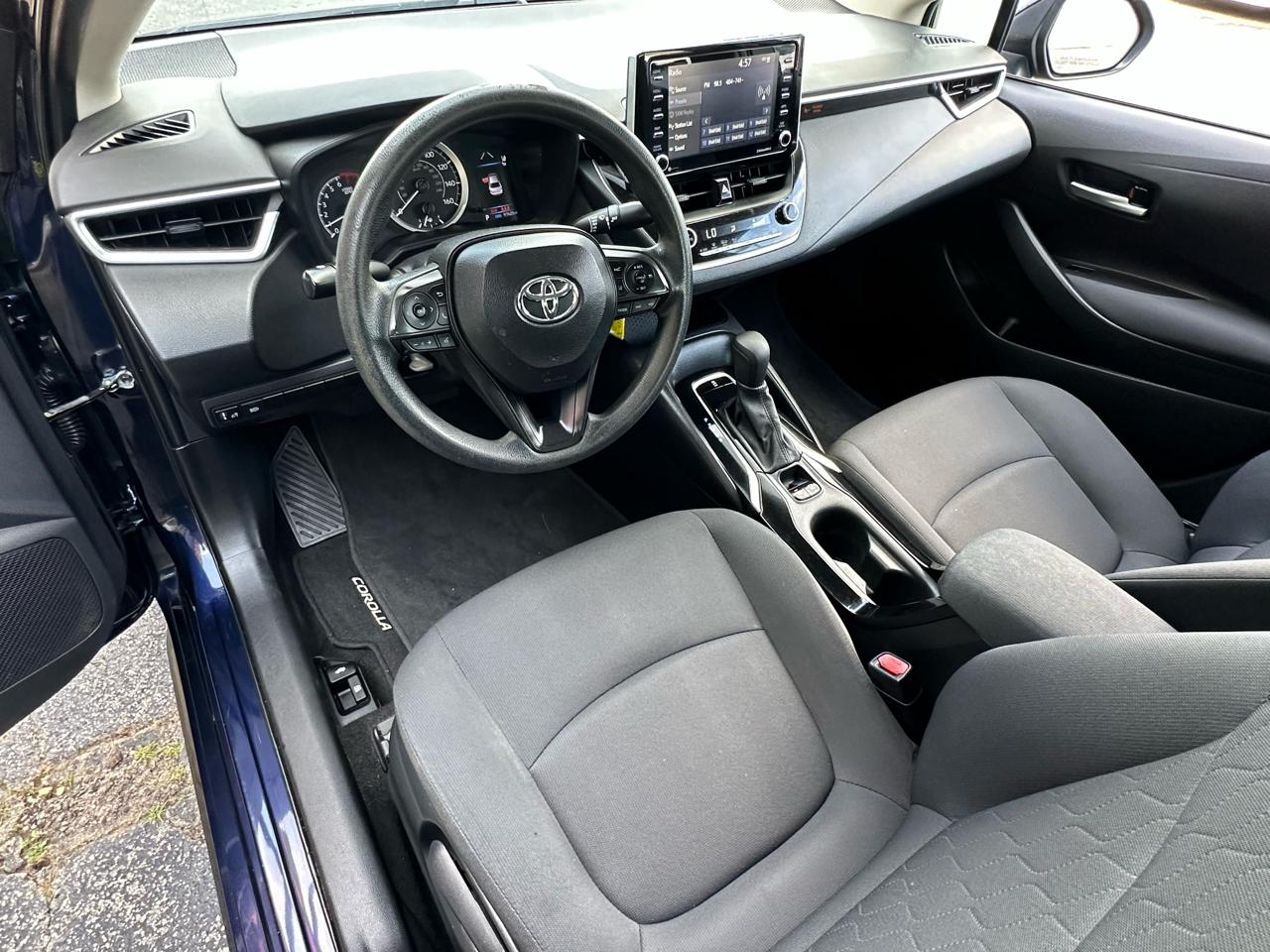 Toyota Corolla LE CVT (Natl) 2021