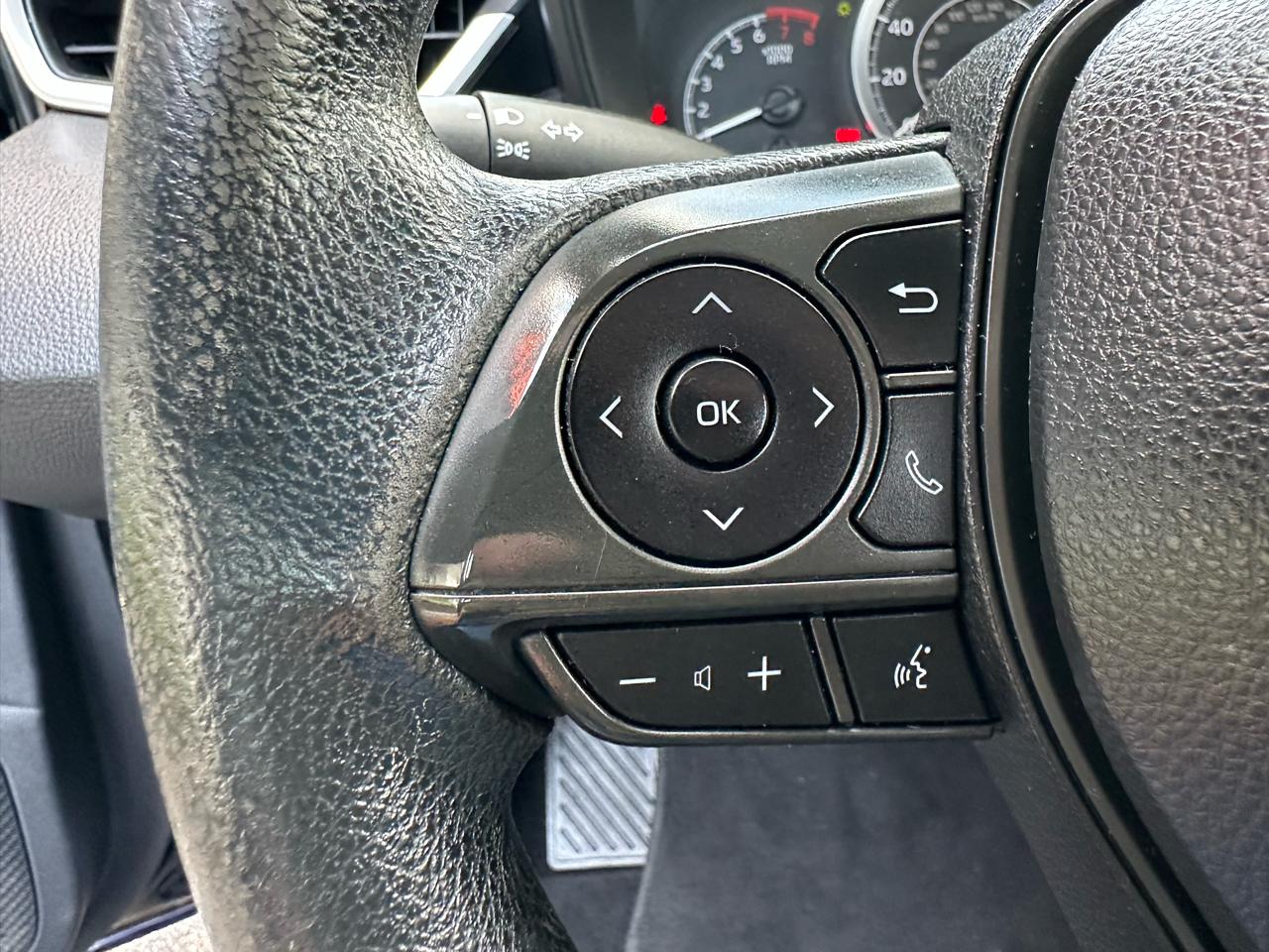Toyota Corolla LE CVT (Natl) 2021