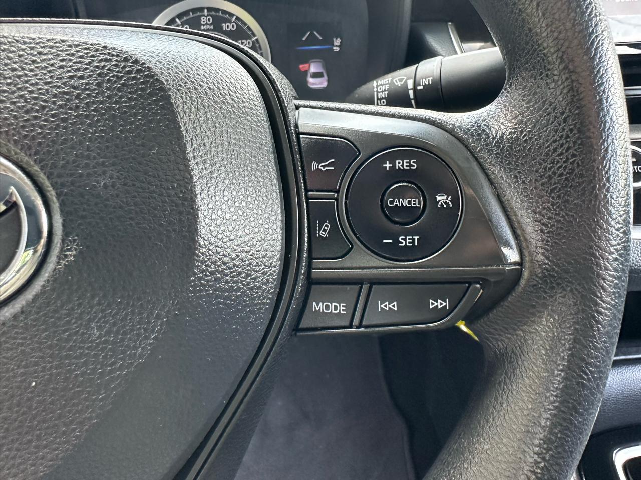Toyota Corolla LE CVT (Natl) 2021