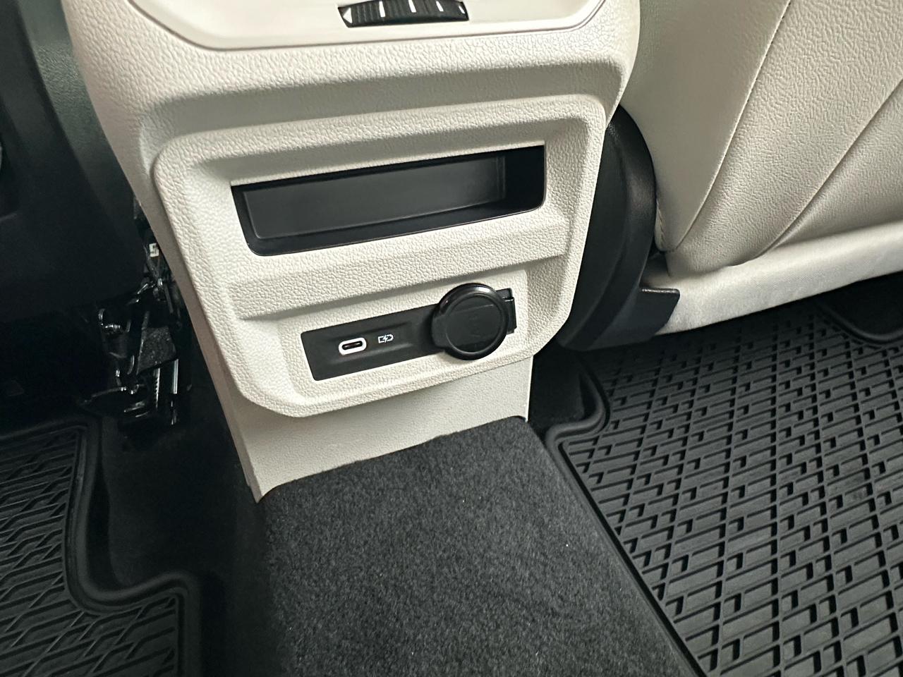 Volkswagen Tiguan 2.0T SE FWD 2023