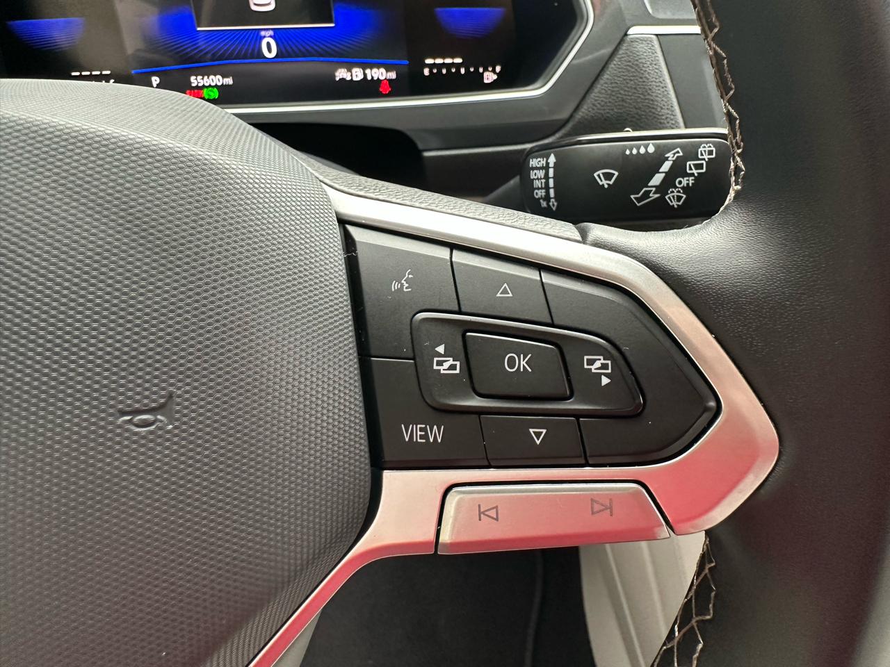 Volkswagen Tiguan 2.0T SE FWD 2023