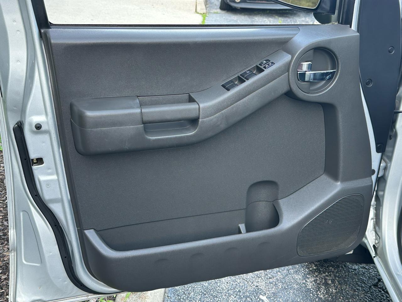 Nissan Xterra 4WD 4dr Auto Pro-4X 2011