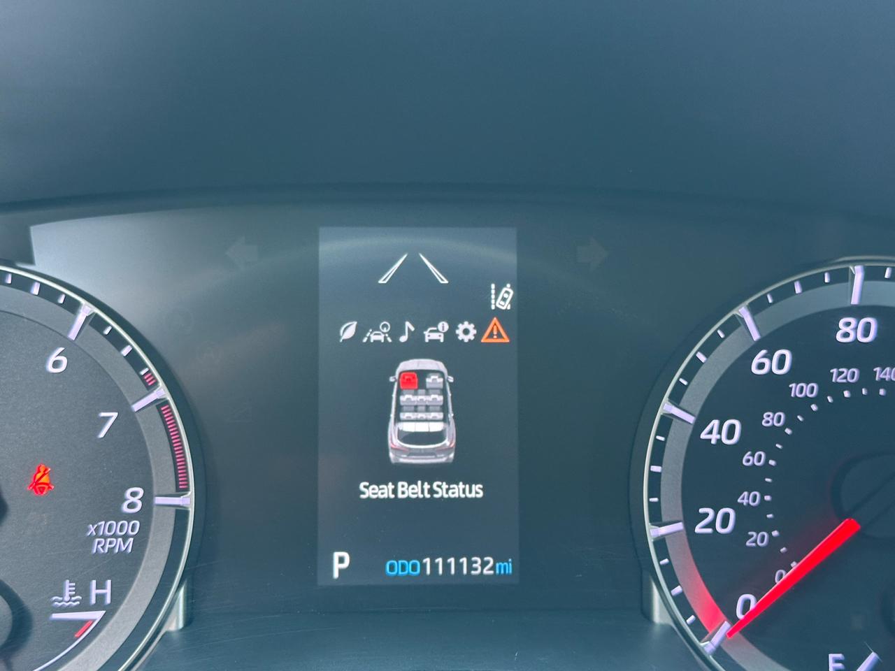 Toyota Highlander LE FWD (Natl) 2021