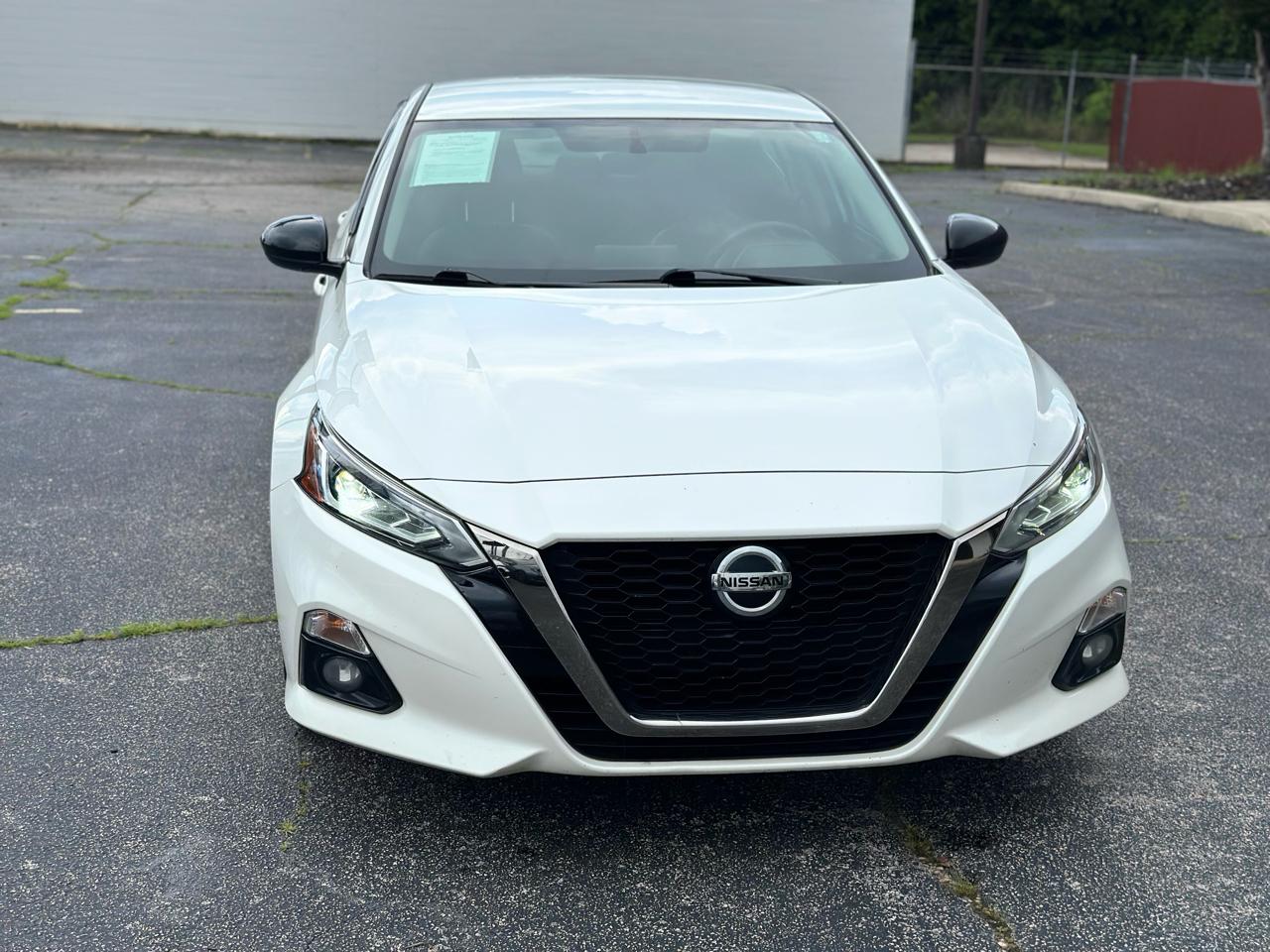 Nissan Altima 2.5 SR Sedan 2019